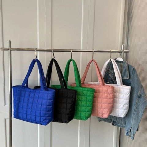 Damen Große Kapazität Gesteppte Tragetasche Mode PU Leder Gepolsterte Umhängetasche Casual Pendler Handtasche Winter Einkaufstasche