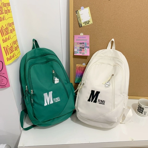Retro Akademie Stil Große Kapazität Damen Rucksack Nylon Schultasche Student Laptop Rucksack Mit Bär Anhänger Buchstabendruck
