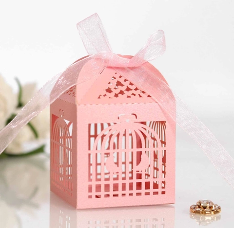 Laser Cut Birdcage Candy Box Pearl Paper Hollow Favor Box With Ribbon For Wedding Party Heart Bird Design Packaging