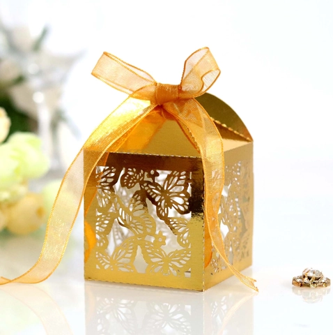 Butterfly Laser Cut Candy Box Pearlescent Paper Gift Box With Ribbon For Wedding Party Banquet Celebration Decoration