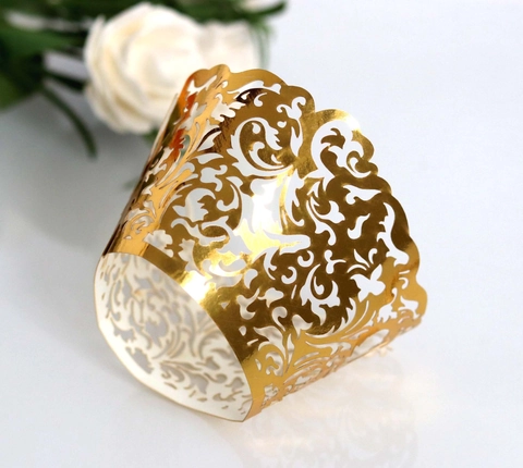 Elegant Laser Cut Lace Cupcake Wrappers Pearlescent Paper Cake Liners Hollow Decoration For Wedding Birthday Party Favors