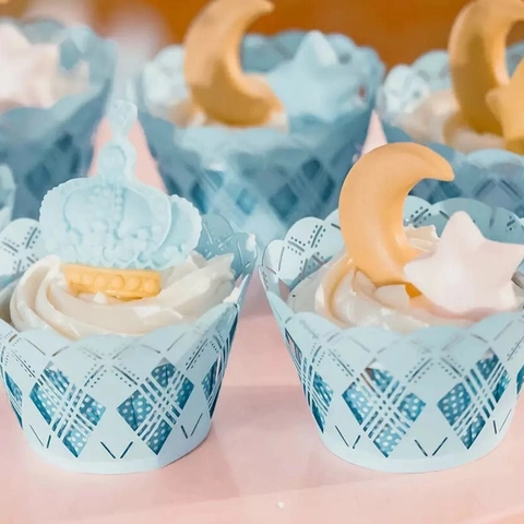 Laser Cut Cupcake Wrappers Hollow Lace Muffin Cup Liners Pearlescent Paper Cake Decoration For Wedding Birthday Festive Party
