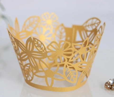 Laser Cut Hollow Flower Cupcake Wrappers Pearlescent Paper Cake Decoration For Wedding Birthday Party Table Decor Supplies
