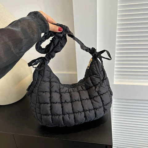Fashion Women Quilted Nylon Shoulder Bag Ruched Strap Puffer Underarm Bag Chic Solid Color Daily Commuting Hobo Cloud Bag