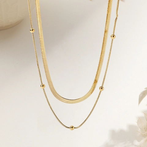 Ensemble Collier Bracelet Chevillère Double Couche en Acier Titane Chaîne Serpent Plate Perles Bijoux Superposés pour Femmes Quotidien Rencontre