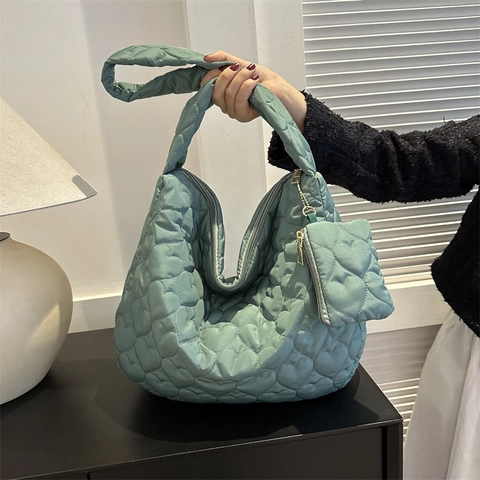 Borsa Tote Trapuntata a Cuore per Donna Grande Capacità Borsa a Tracolla Con Portamonete a Cuore Moda Borsa a Mano Casual