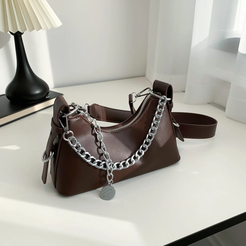 Women Fashion PU Leather Chain Underarm Bag Minimalist Half Moon Shoulder Bag With Silver Chain Decor Daily Stylish Satchel