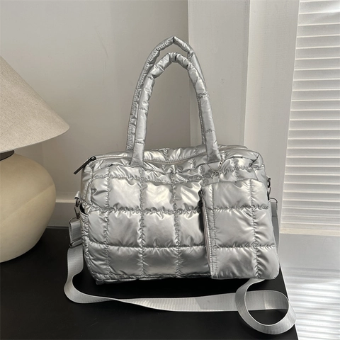 Borsa Tote Trapuntata Metallizzata da Donna Grande Capacità Borsa a Tracolla Con Piccolo Borsellino Appeso Borsa Moda Invernale