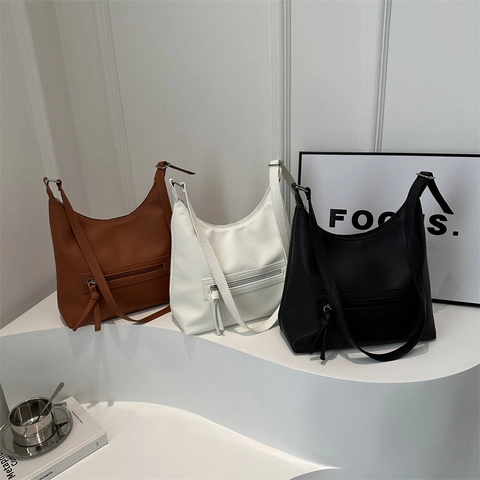 Borsa a Spalla in Pelle Poliuretano Trama Litchi Minimalista per Donna Borsa Tote Sottobraccio alla Moda con Nappina Casual da Pendolare