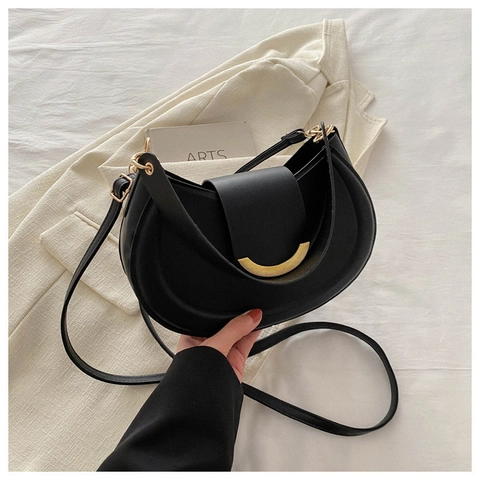 Half Moon Crossbody Bag PU Leather Crescent Shape Elegant Underarm Shoulder Handbag Golden Metal Buckle Magnetic Closure