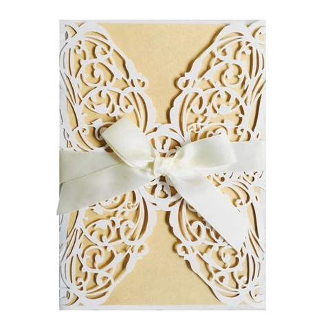 European Laser Cut Butterfly Wedding Invitations Pearlescent Paper Elegant Hollow Greeting Cards With Satin Ribbon For Marriage Banquet Party