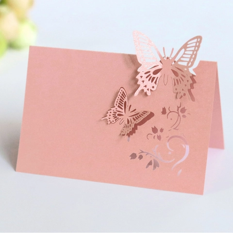 Elegante Lasergesneden Holle Vlinder Bloem Parelmoer Papier Bruiloft Banket Plaatskaartjes Tafeldecoratie Feest Kaartjes