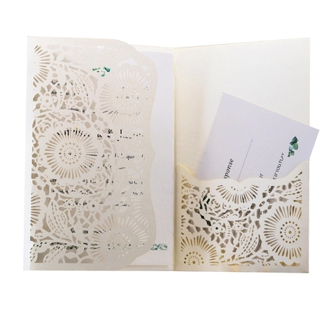 Élégantes Invitations de Mariage Européennes Découpées au Laser Papier Perlé Floral Plié en Trois pour Fête de Banquet