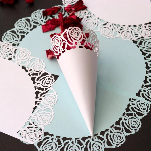 Laser Cut Rose Paper Confetti Cones For Wedding Flower Petal Rice Holder Romantic Ceremony Party Decor White Light Blue
