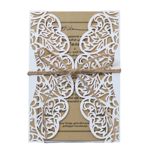 Elegante Europese Laser Gesneden Bruiloft Uitnodigingen Witte Opengewerkte Bloemenkaart Met Kraftpapier Binnenblad Envelop En Hennep Touw