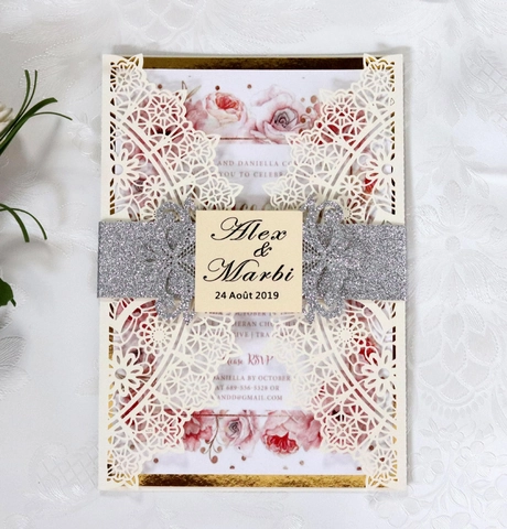 Inviti di Nozze a Taglio Laser Stile Europeo Pizzo Floreale Carte Con Cintura Glitter Biglietti d'Auguri Personalizzati