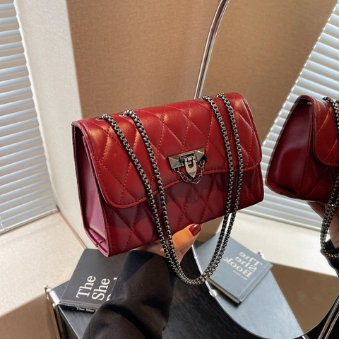 Women Quilted PU Leather Shoulder Bag Retro Diamond Lattice Chain Crossbody Bag Small Square Flap Bag With Metal Buckle