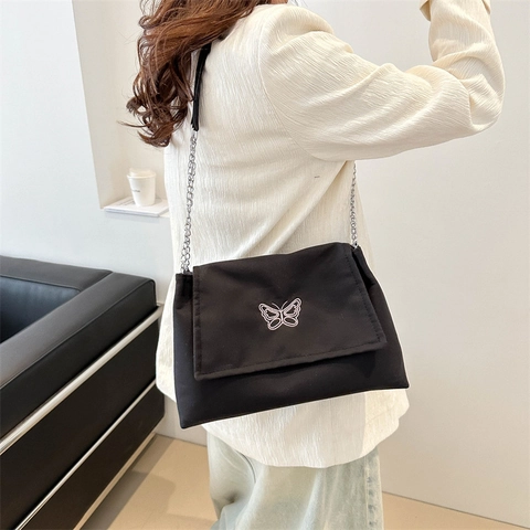 Borsa a Tracolla in Pelle PU Ricamata Con Farfalle Per Donna Borsa Sottoascellare Con Catena Borsa a Tracolla Casual
