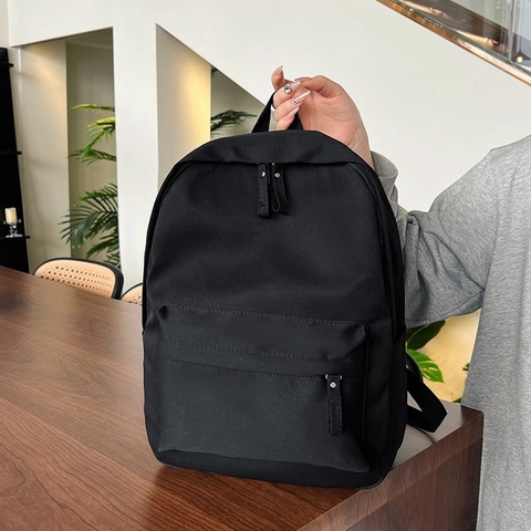 Zaino in Tela Nero Minimalista per Uomo Studenti Zaino da Scuola Leggero e Casual Con Fascia per Trolley e Spallacci Regolabili