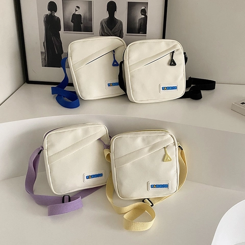 Mode Dames Canvas Kleine Vierkante Crossbodytas Streetwear Casual Schoudertas Met Contrastband Letterpatch Dagelijkse Tas
