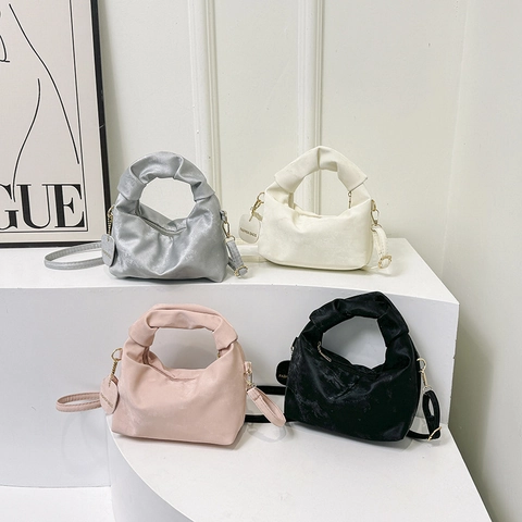 Bolso de Hombro Plisado para Mujer Minimalista de Cuero PU Pequeño Bolso de Mano Cuadrado Casual Conmutador Bandolera Con Correa Ajustable