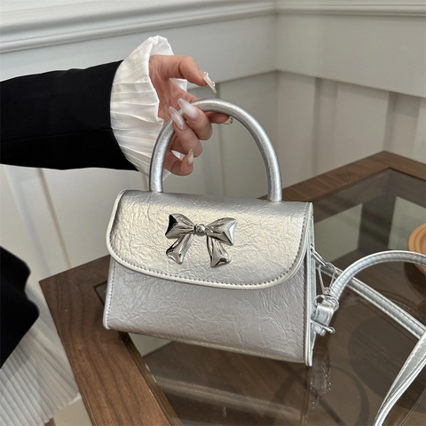 Women Fashion Bowknot Small Square Bag PU Leather Crinkled Texture Silver Metal Bow Shoulder Crossbody Bag Handbag For Daily