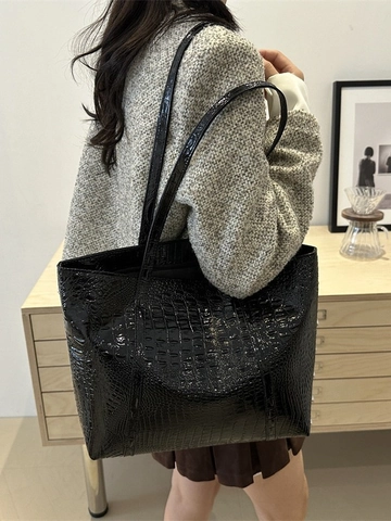 Women Large Capacity Alligator Pattern Tote Bag PU Leather Metallic Glossy Shoulder Bag Retro Urban Commuter Handbag