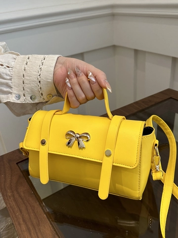 Damen PU Leder Kleine Quadratische Tasche Metall Bogen Gold Hardware Klappe Umhängetasche Handtasche Für Tägliche Arbeit Büro