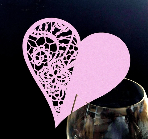 Heart Shape Laser Cut Place Cards Pearlescent Paper Wine Glass Cards For Wedding Banquet Party Table Decoration Name Cards