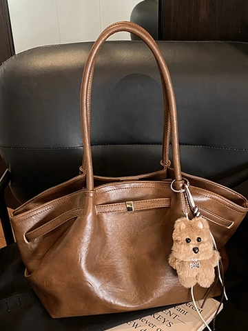 French Style Large Capacity Tote Bag For Women Retro PU Leather Shoulder Bag With Plush Charm Commuter Work Handbag