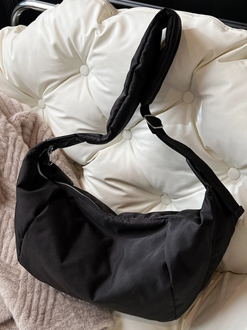Women Large Capacity Padded Shoulder Bag Solid Color Casual Dumpling Crossbody Bag Puffer Fabric Hobo Bag For Daily Use