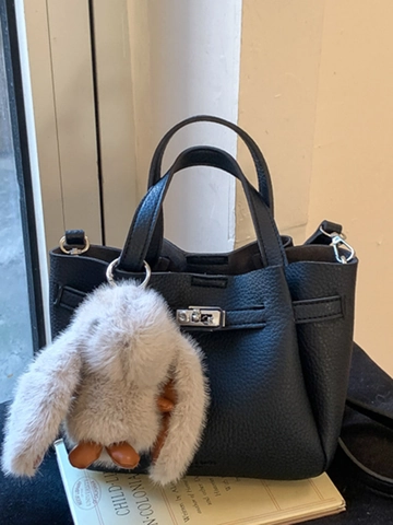 Dames Retro PU Lederen Emmer Tas Minimalistisch Lychee Patroon Handtas Met Konijn Hanger Verstelbare Schoudertas