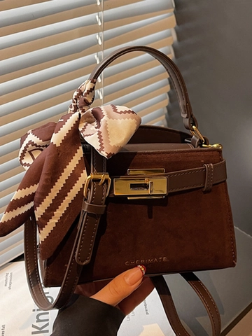 Retro PU Leder Patchwork Handtasche Mit Dekorativem Seidenschal Für Damen Mode Metallschloss Schulter Umhängetasche Kleine Quadratische Tasche