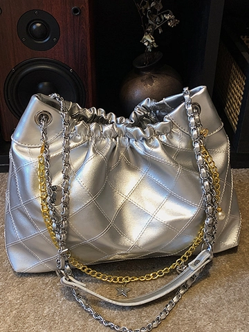 Borsa a Secchiello Trapuntata Urbana Semplice da Donna in Pelle PU con Motivo a Rombi Borsa a Tracolla con Catena Pendente