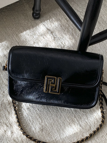 Retro Minimalist Women PU Leather Crossbody Bag Fashion Solid Color Shoulder Bag With Geometric Buckle Chain Strap Square Bag