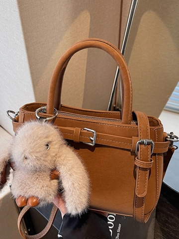 Sac à Main en Cuir PU Rétro Français pour Femmes Sac Bandoulière Urbain Simple Avec Pendentif Lapin en Peluche