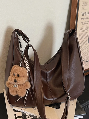 Retro PU Leather Hobo Bag For Women Large Capacity Minimalist Tote Bag With Wide Shoulder Strap And Plush Bear Pendant