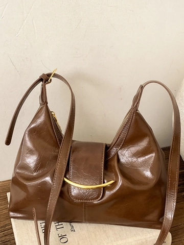 Retro Oil Wax PU Leather Underarm Bag For Women Minimalist Gold Crescent Buckle Shoulder Bag Casual Commuter Hobo Bag