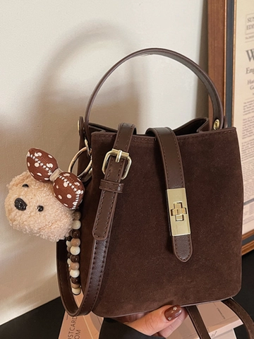 Retro Suede Texture PU Leather Bucket Bag For Women Minimalist Crossbody Bag With Magnetic Snap And Bear Pendant Shoulder Bag