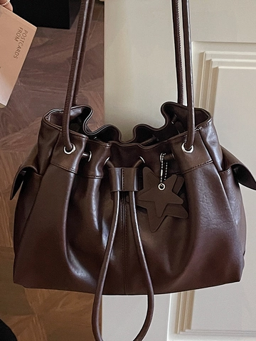 Borsa Tote da Donna alla Moda in Pelle PU di Grande Capacità Borsa a Tracolla con Coulisse con Ciondolo a Stella Borsa a Mano Retro