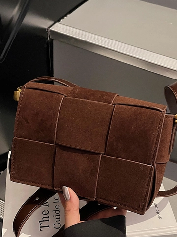 Sac Bandoulière Femme Tissé Petit Carré Minimaliste Urbain en Cuir PU Sac À Épaule Rétro Sac Messager À Rabat Pour Femme