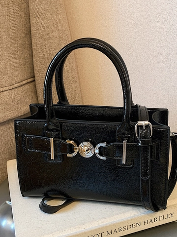 Petit Sac Carré en Cuir PU Vintage pour Femme Sac à Bandoulière Minimaliste Urbain Avec Pendentif Lapin en Peluche