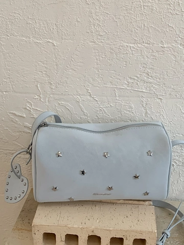 Trendige Damen Nieten Umhängetasche PU Leder Stern Besetzte Zylindertasche Mit Herzanhänger Crossbody Bag Tägliche Mode Handtasche