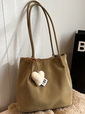 Borsa Tote in Pelle Scamosciata Retrò da Donna Grande Capacità Borsa a Tracolla Moda Pendolare Borsa Sottobraccio Con Ciondolo a Cuore
