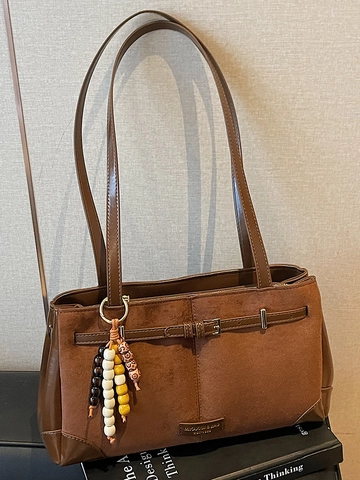 Retro Damen Wildleder PU Patchwork Tote Bag Große Kapazität Minimalistisch Einfarbig Umhängetasche Mit Perlenanhänger Handtasche