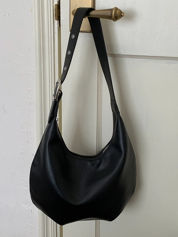 Women Retro PU Leather Hobo Shoulder Bag Minimalist Moon Shaped Dumpling Underarm Bag With Adjustable Strap Casual Tote
