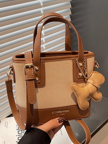 Borsa a Spalla da Donna alla Moda in Pelle PU Giuntata Borsa a Tracolla Minimalista Retro Con Ciondolo per Pendolarismo Quotidiano