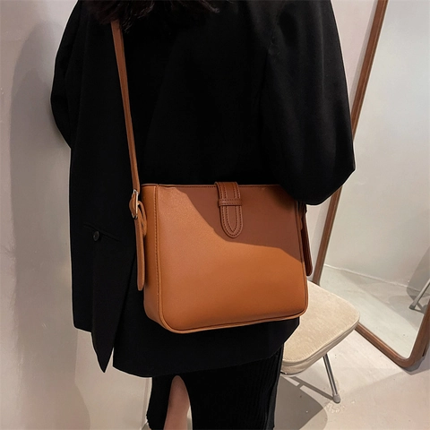 Vintage Damen PU Leder Eimer Umhängetasche Minimalistische Retro Mode Crossbody Tasche Mit Ziernähten Für Den Alltag