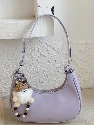 Sac à Épaule Minimaliste en Cuir PU Croissant Dumpling pour Femmes Sac à Bandoulière Mode Avec Joli Pendentif Elfe en Peluche