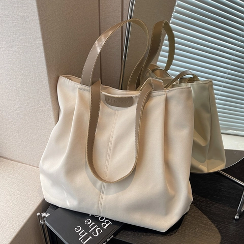 Large Capacity Nylon Tote Bag For Women Minimalist Commuter Shoulder Bag Solid Color Stylish Work Handbag Casual Travel Bag